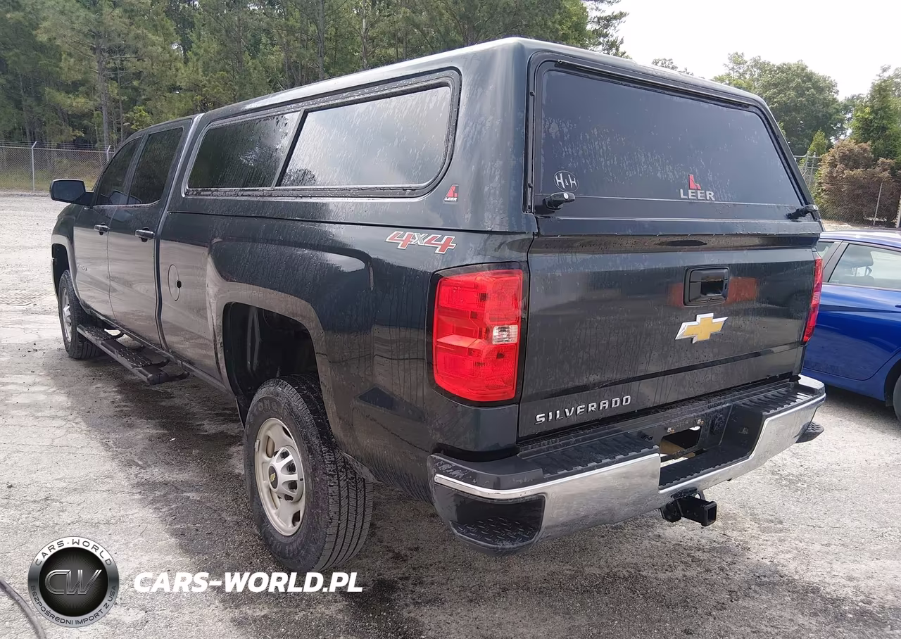 2017 Chevrolet Silverado 2500Hd Wt VIN:1GC1KUEG6HF191458 - 3