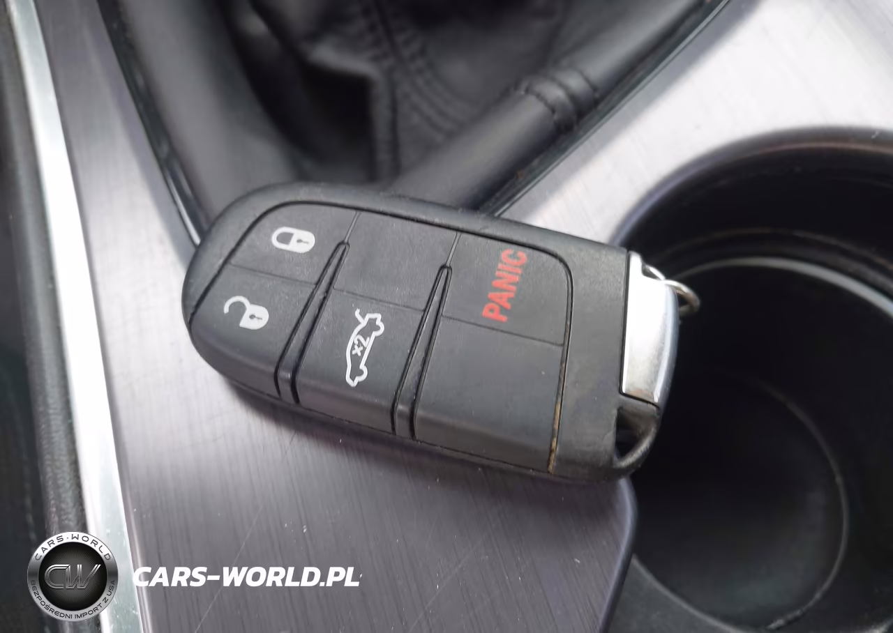 2018 Dodge Challenger R-T VIN:2C3CDZBTXJH311272 - 11