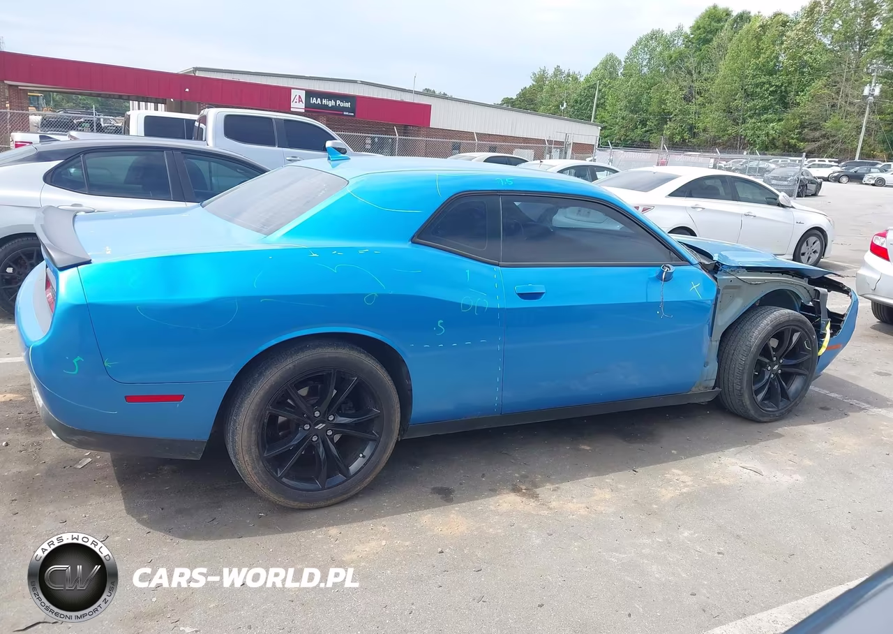 2018 Dodge Challenger R-T VIN:2C3CDZBTXJH311272 - 13