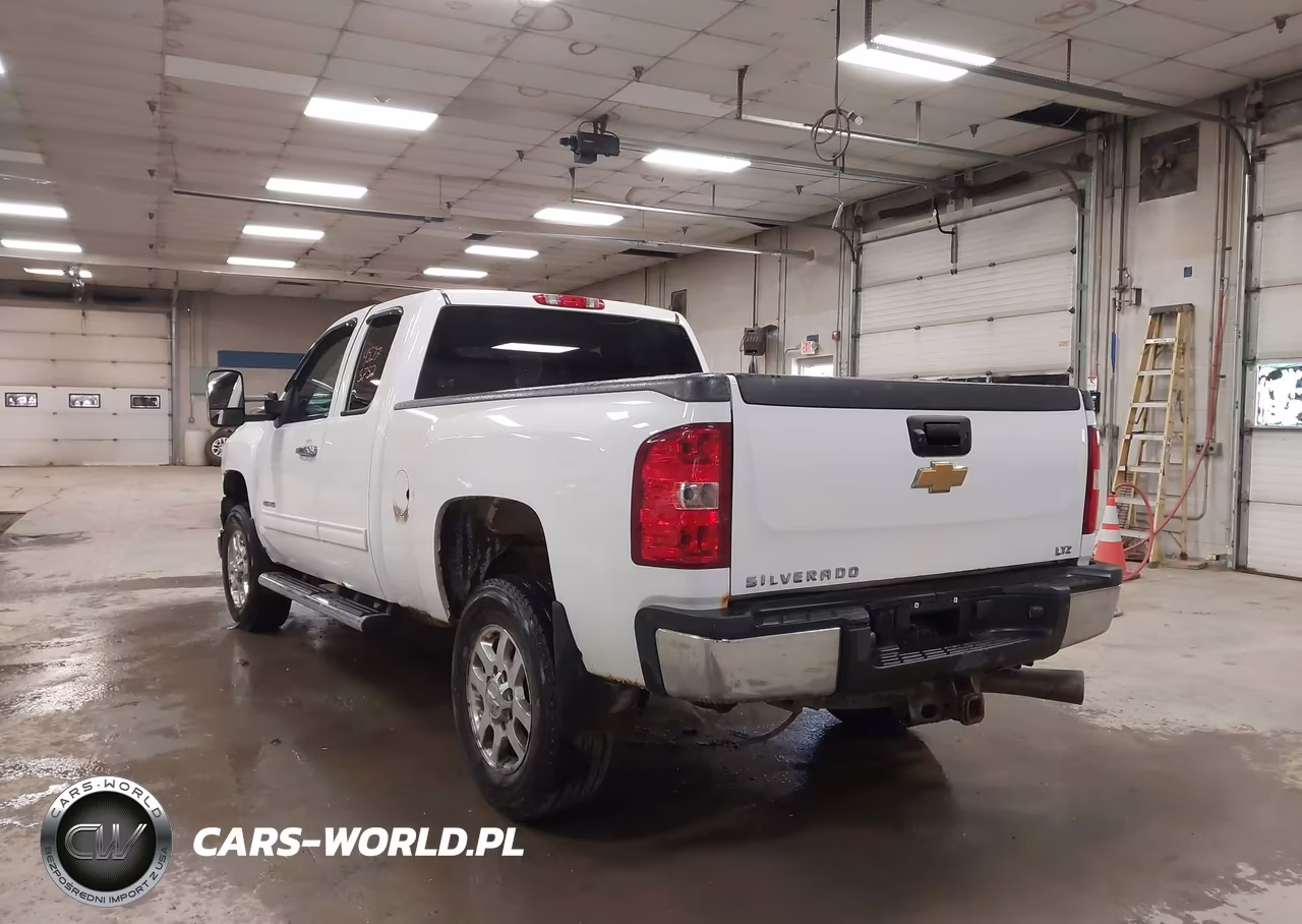 2013 Chevrolet Silverado 2500Hd Ltz VIN:1GC2KYC88DZ310966 - 3