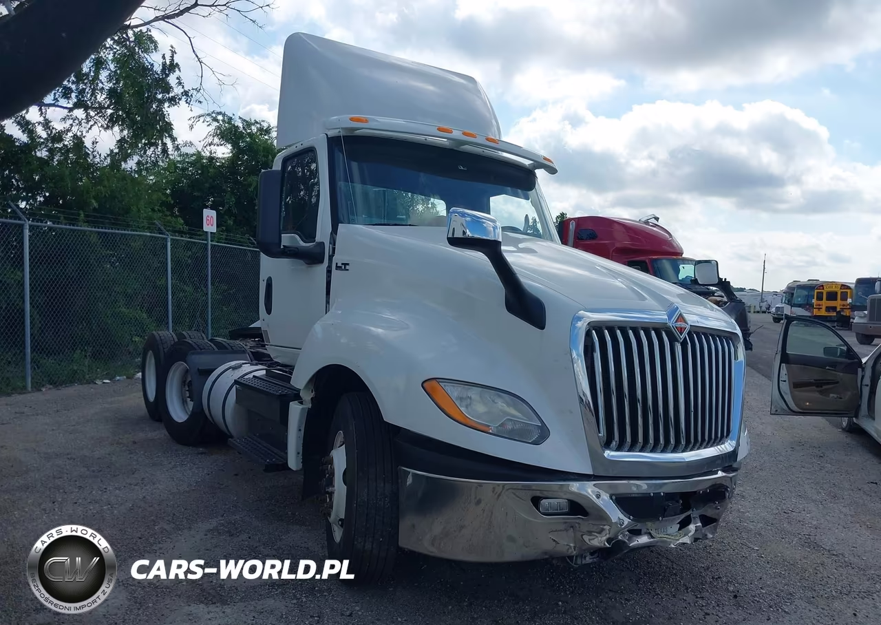 2019 International Lt