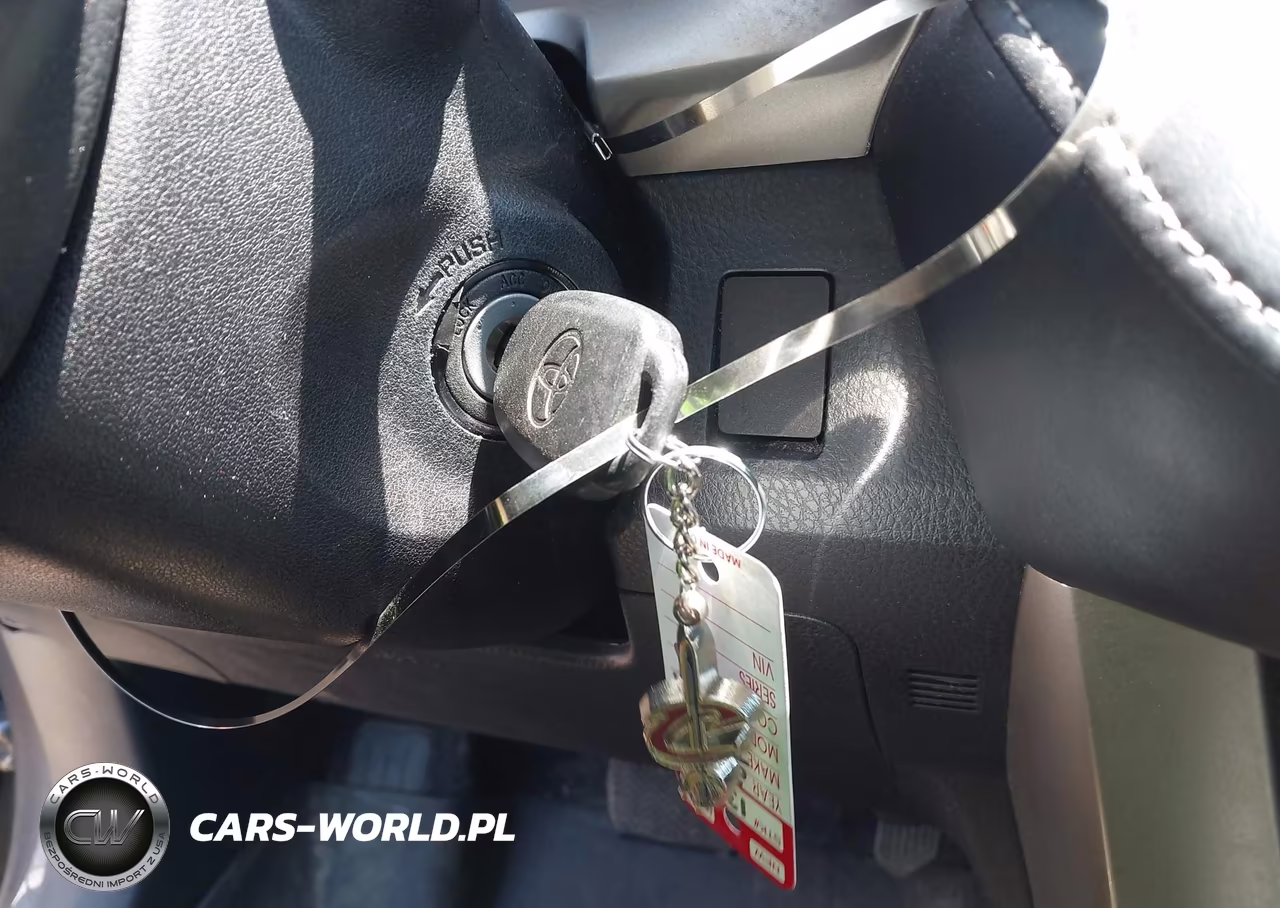 2013 Toyota Rav4 Xle VIN:2T3RFREV3DW035051 - 11