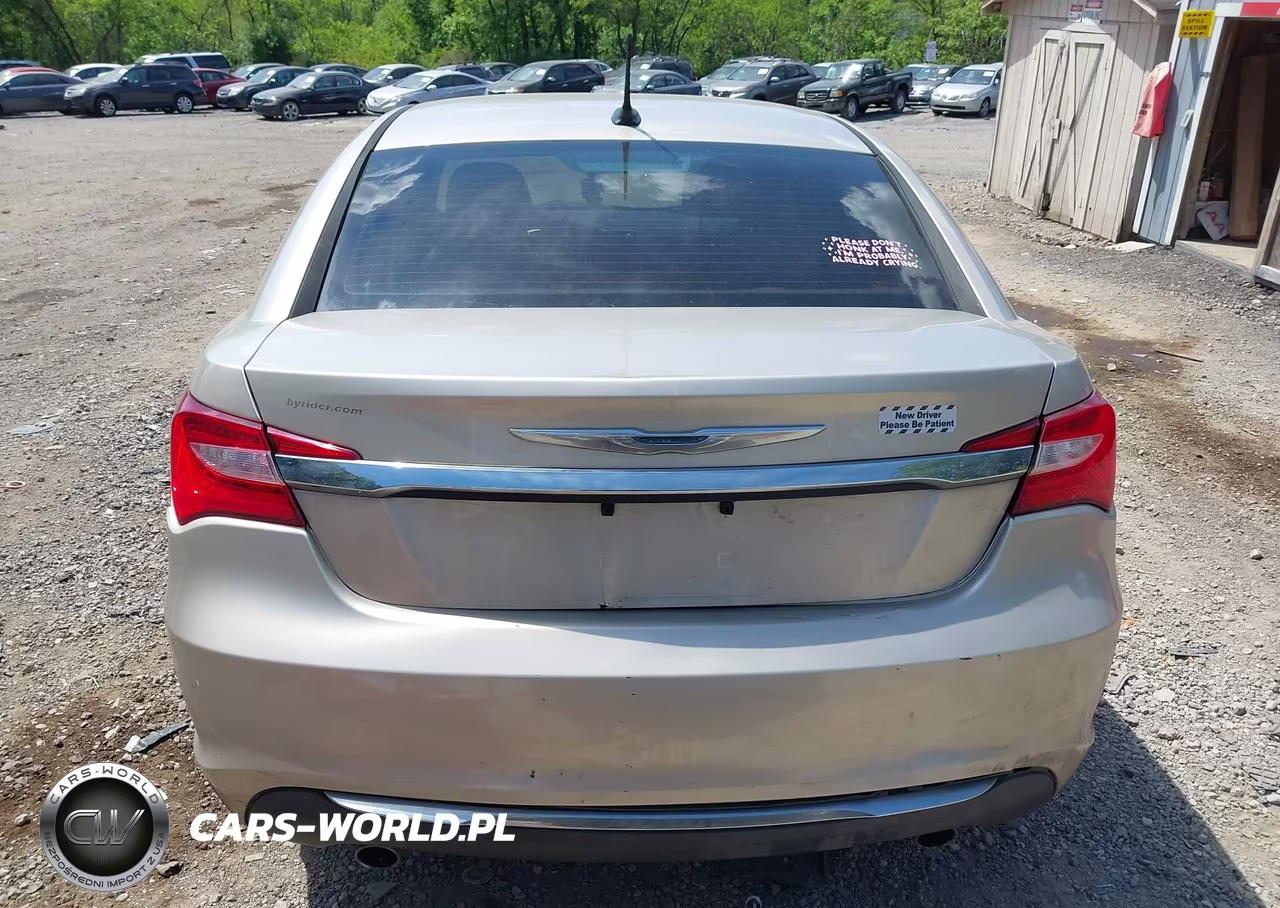 2013 Chrysler 200 Limited VIN:1C3CCBCG7DN649915 - 16