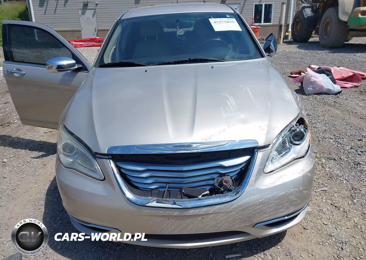 2013 Chrysler 200 Limited VIN:1C3CCBCG7DN649915 - 6