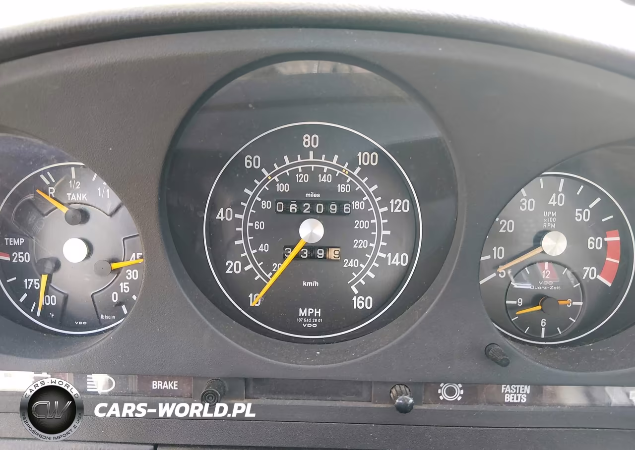 1977 Mercedes-Benz 450 VIN:10704412036394 - 7