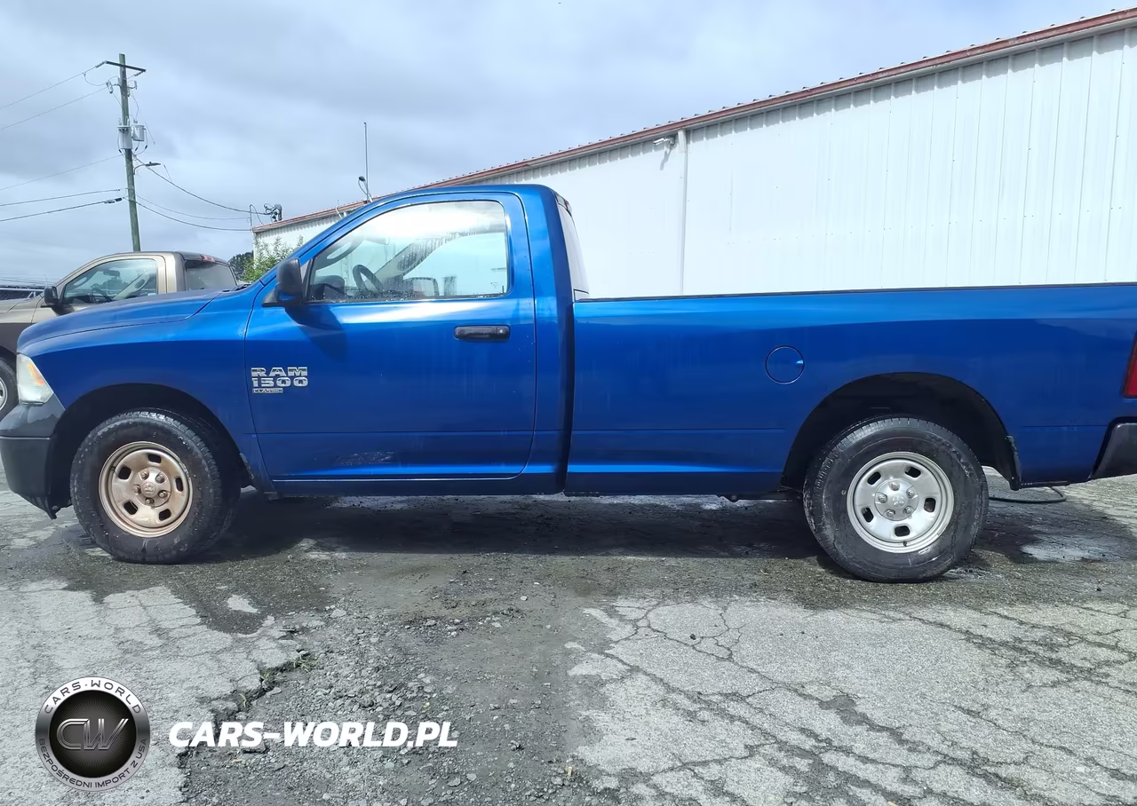 2019 Ram 1500 Classic Tradesman 4X2 8' Box VIN:3C6JR6DG0KG569389 - 18