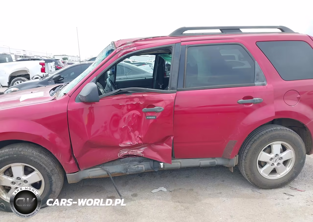 2011 Ford Escape Xlt VIN:1FMCU0D75BKA07358 - 6