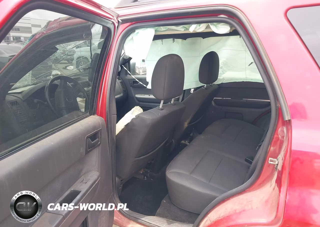 2011 Ford Escape Xlt VIN:1FMCU0D75BKA07358 - 8