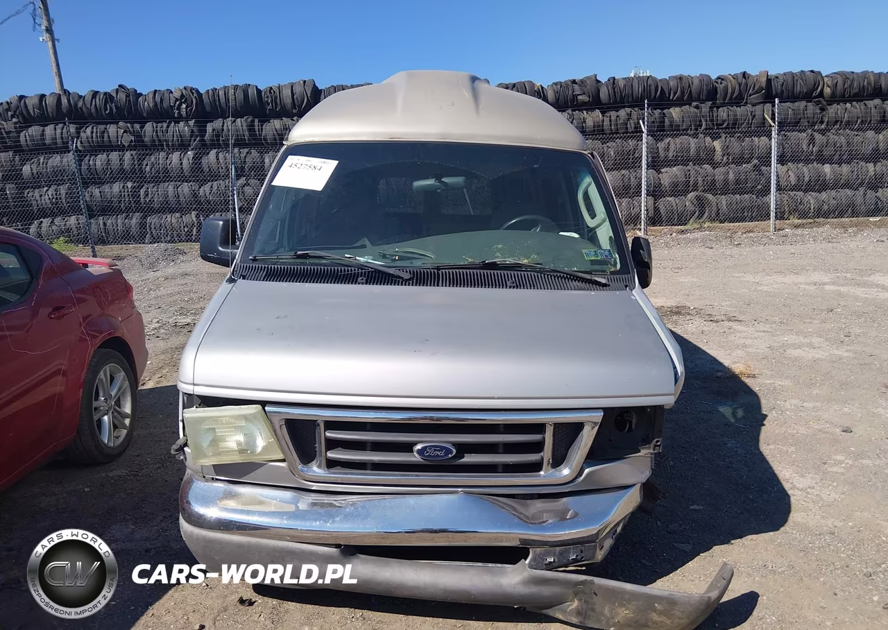 2003 Ford E-150 Recreational VIN:1FDRE14W33HB65216 - 13