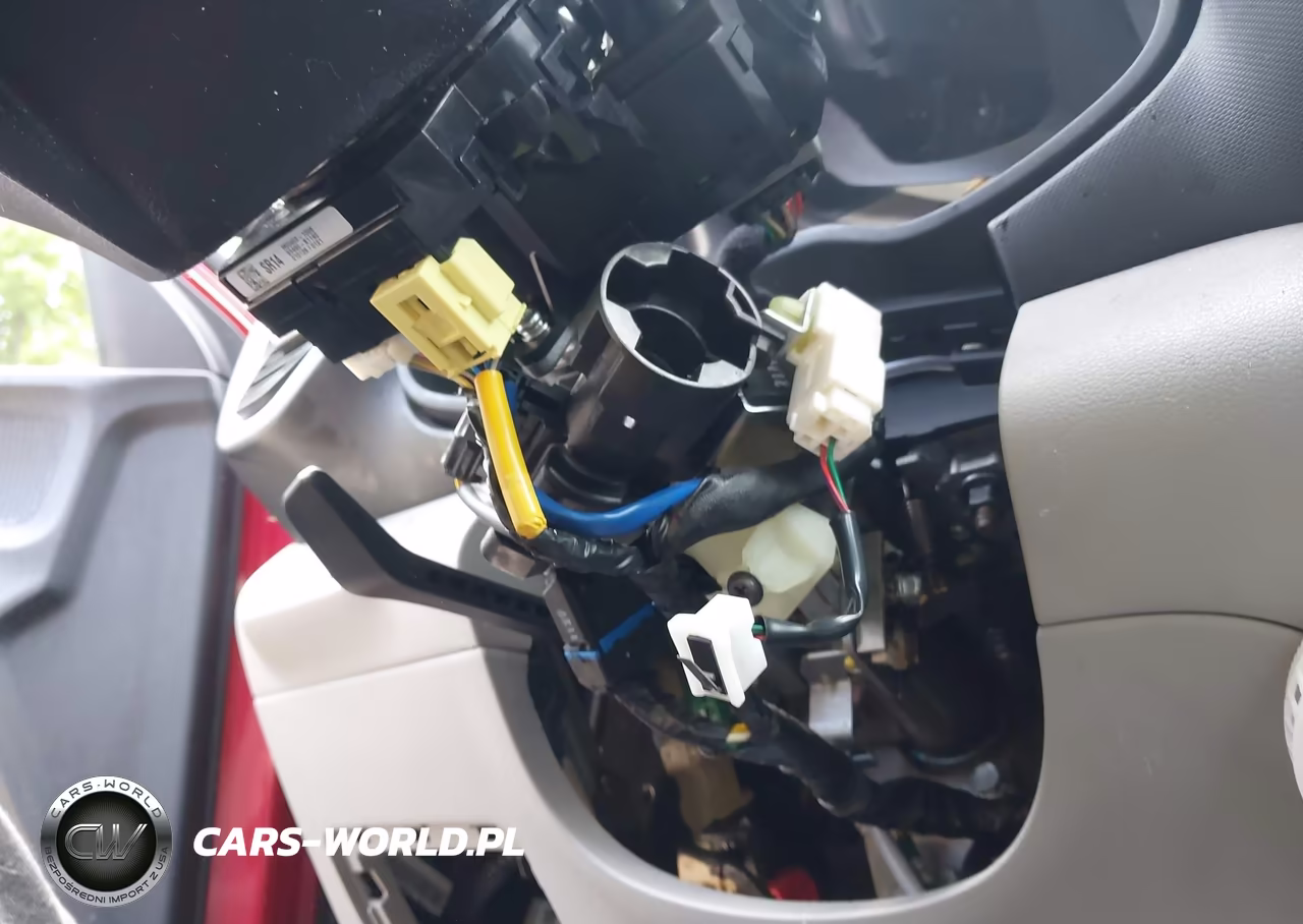 2021 Hyundai Venue Sel VIN:KMHRC8A30MU103418 - 6