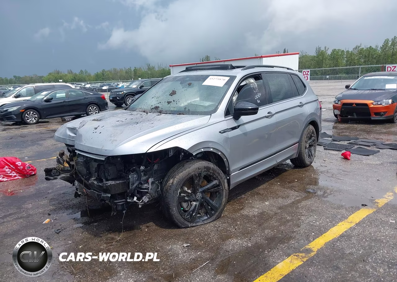 2023 Volkswagen Tiguan 2.0T Se R-Line Black VIN:3VVCB7AX6PM010830 - 2