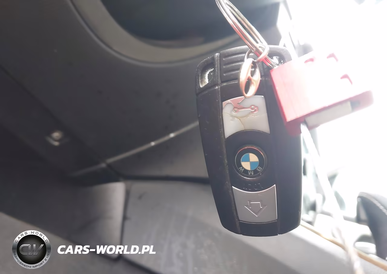 2009 BMW 328I VIN:WBAPH77549NL85447 - 11