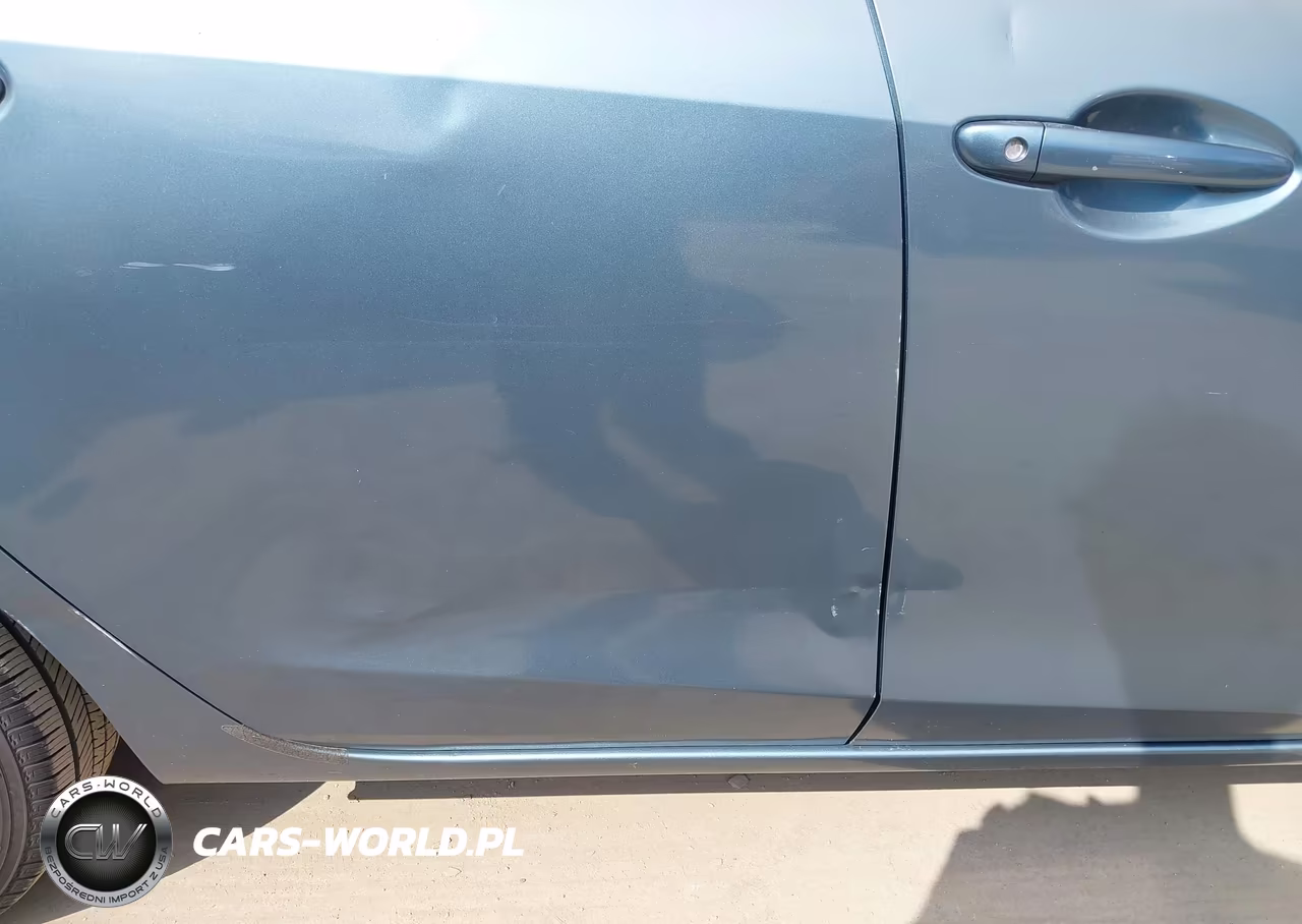 2011 Mazda Mazda3 I Sport VIN:JM1BL1UF3B1449772 - 12