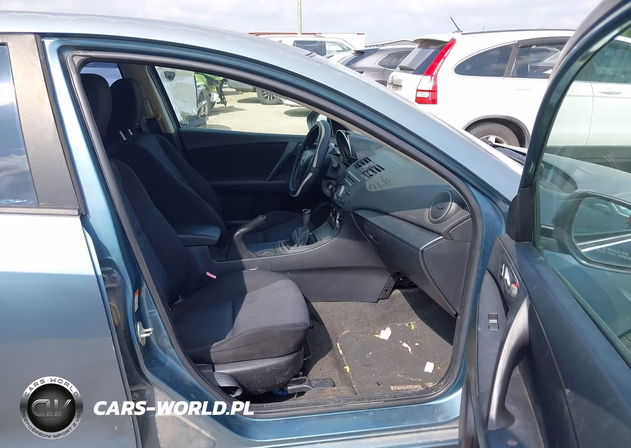 2011 Mazda Mazda3 I Sport VIN:JM1BL1UF3B1449772 - 5