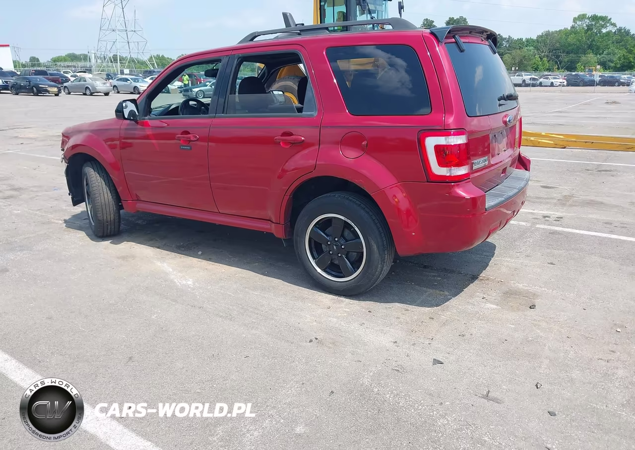 2012 Ford Escape Xlt VIN:1FMCU0D71CKC40574 - 3