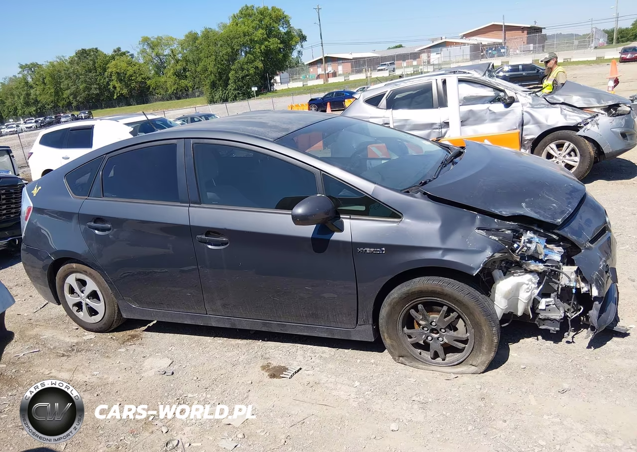 2012 Toyota Prius Two VIN:JTDKN3DU5C1527345 - 12