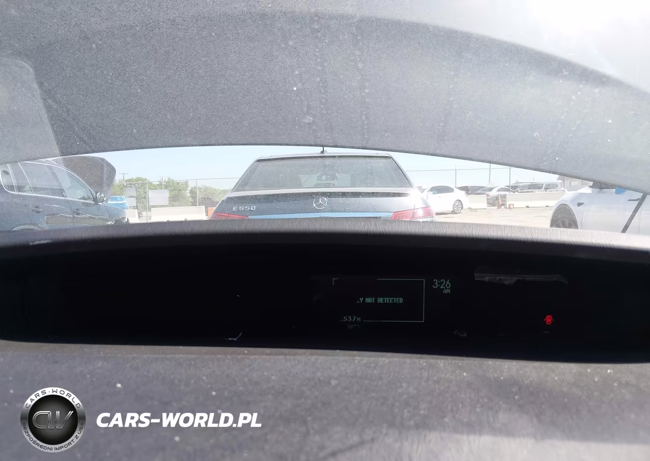 2012 Toyota Prius Two VIN:JTDKN3DU5C1527345 - 7
