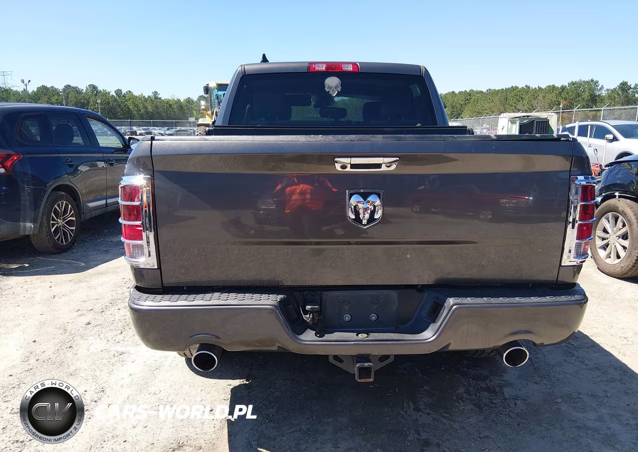 2017 Ram 1500 Express 4X2 5'7 Box VIN:3C6RR6KT4HG591973 - 17
