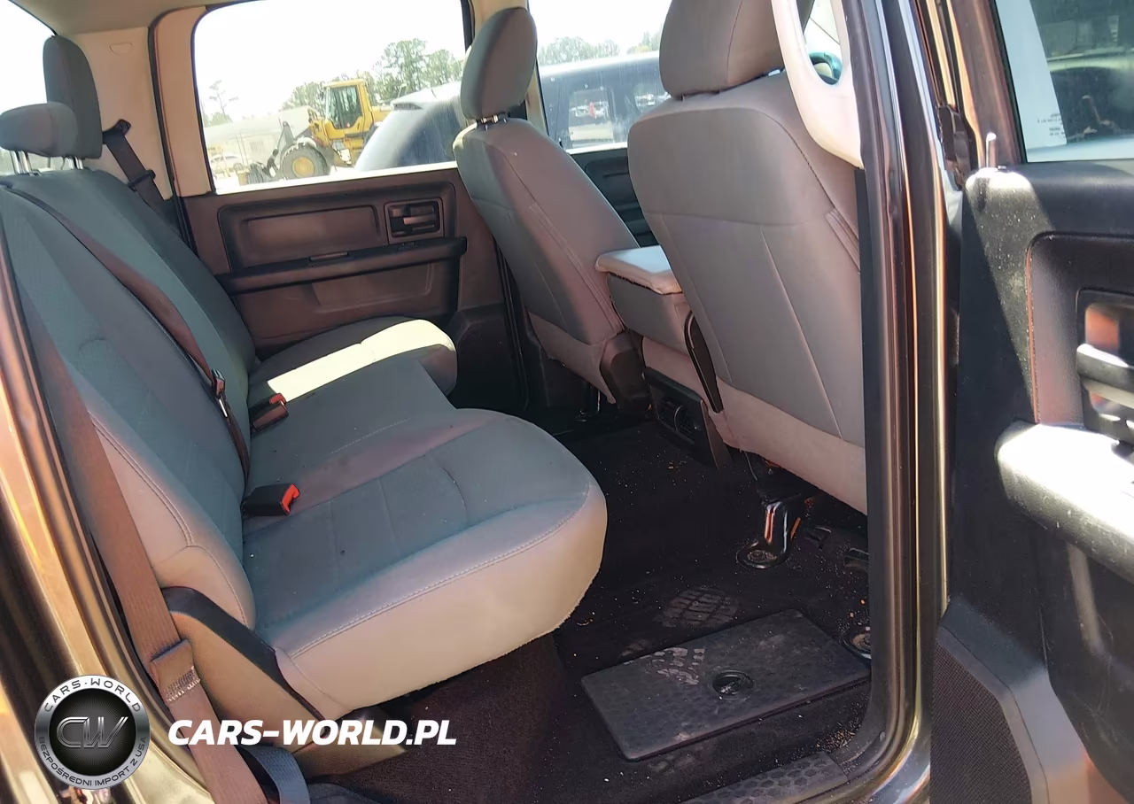 2017 Ram 1500 Express 4X2 5'7 Box VIN:3C6RR6KT4HG591973 - 8