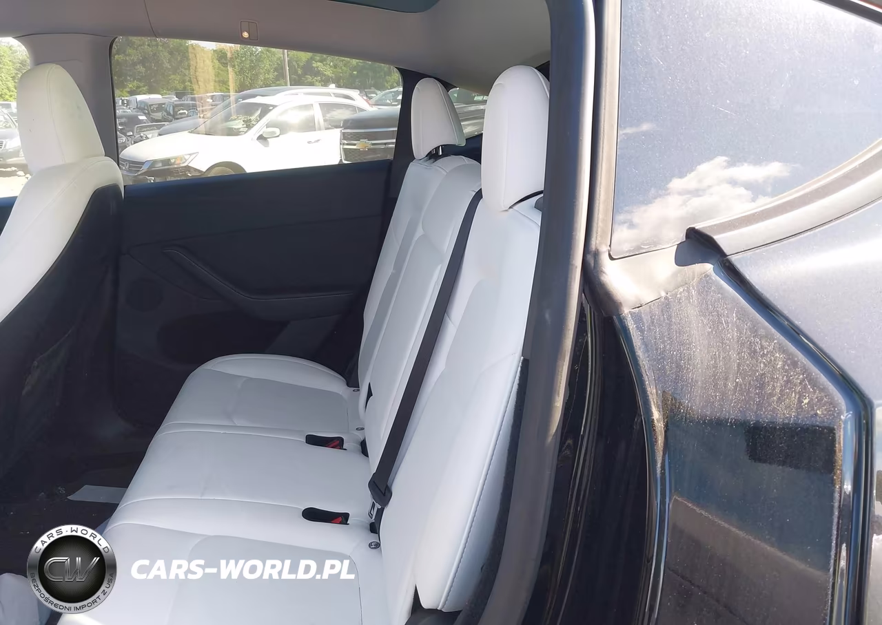 2024 Tesla Model Y Long Range Dual Motor All-Wheel Drive VIN:7SAYGDEE8RA219619 - 8