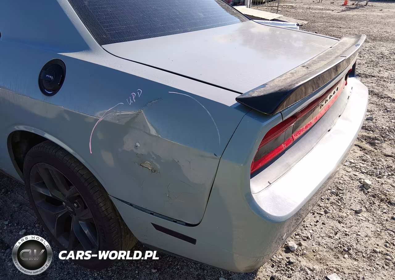2013 Dodge Challenger Sxt VIN:2C3CDYAG4DH676498 - 17