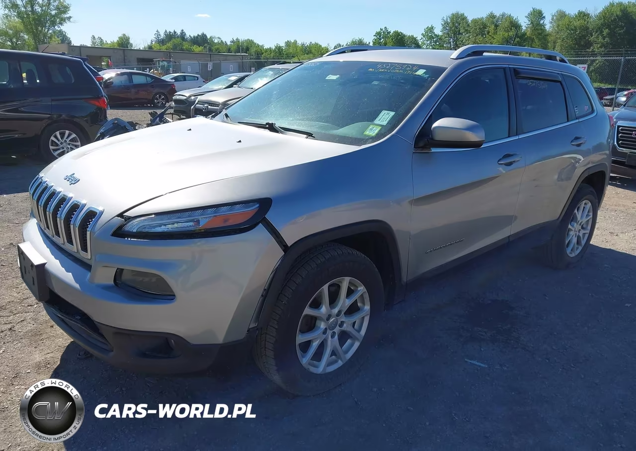 2017 Jeep Cherokee Latitude 4X4 VIN:1C4PJMCB7HW617971 - 2