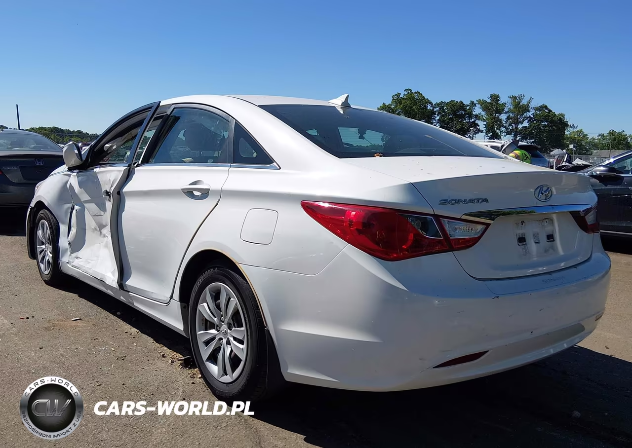 2012 Hyundai Sonata Gls VIN:5NPEB4AC1CH430711 - 3