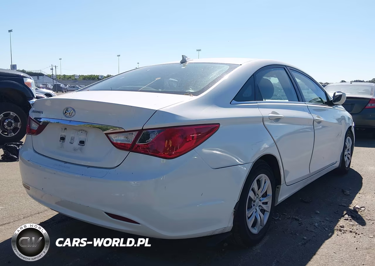 2012 Hyundai Sonata Gls VIN:5NPEB4AC1CH430711 - 4
