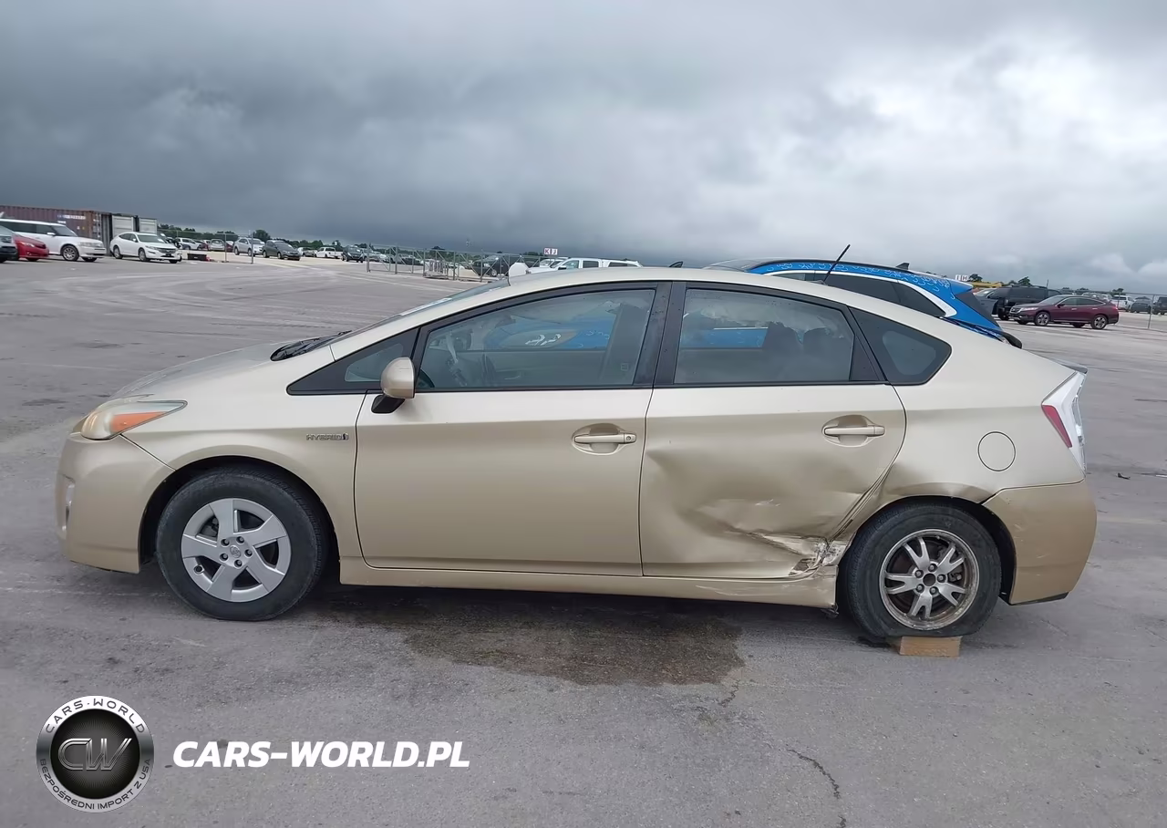 2011 Toyota Prius VIN:JTDKN3DU2B1340577 - 14