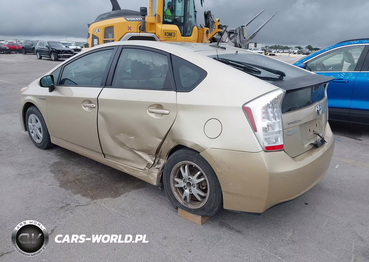 2011 Toyota Prius VIN:JTDKN3DU2B1340577 - 3