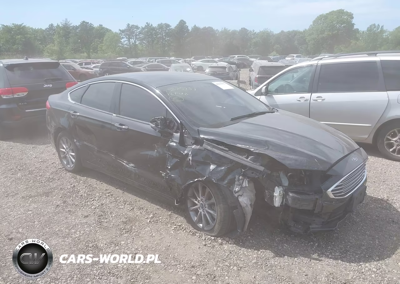 2018 Ford Fusion Energi Se Luxury – zdjęcie 1 z 17