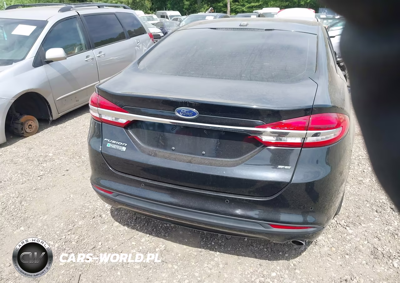 2018 Ford Fusion Energi Se Luxury VIN:3FA6P0PU7JR105981 - 16