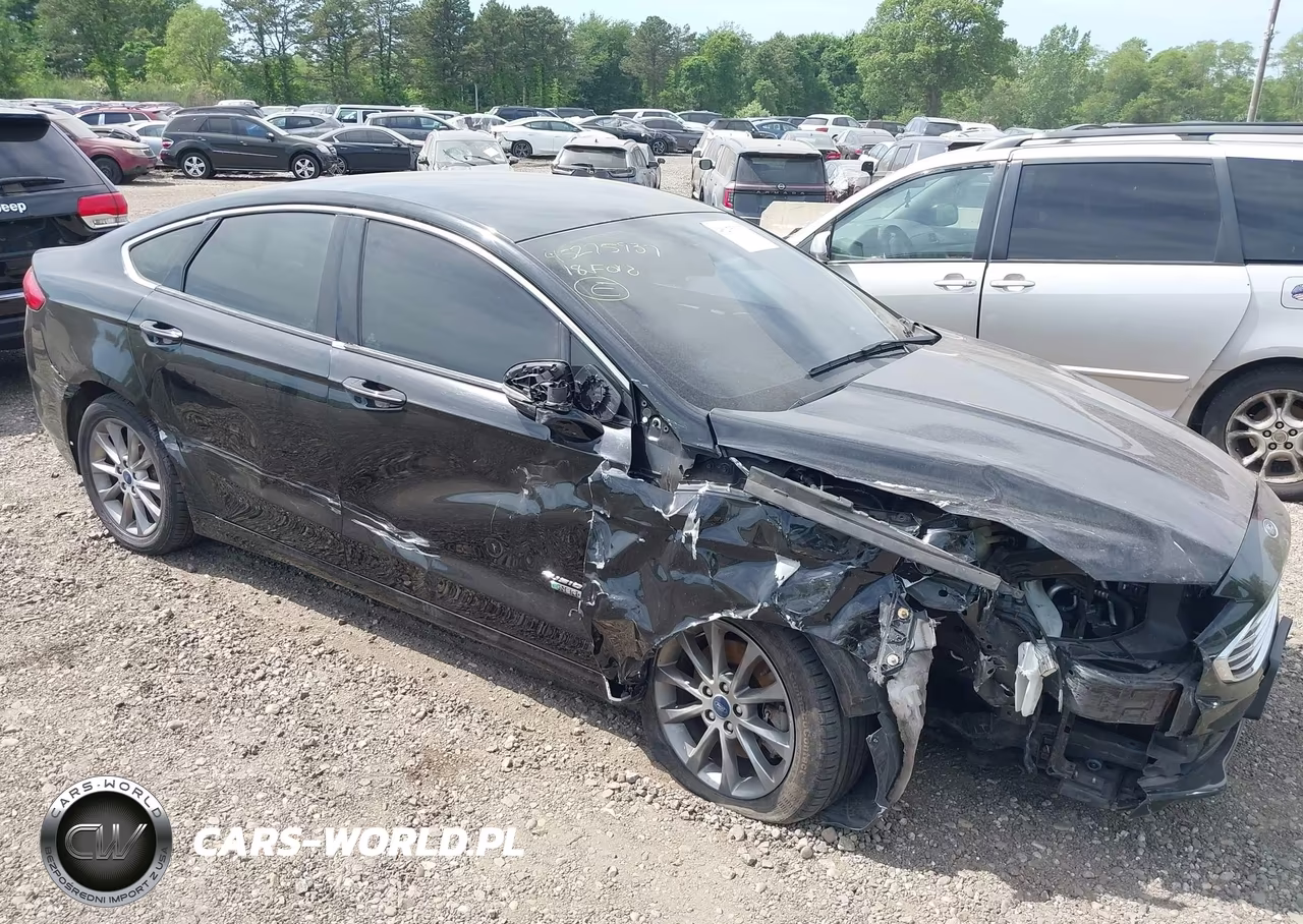 2018 Ford Fusion Energi Se Luxury VIN:3FA6P0PU7JR105981 - 6