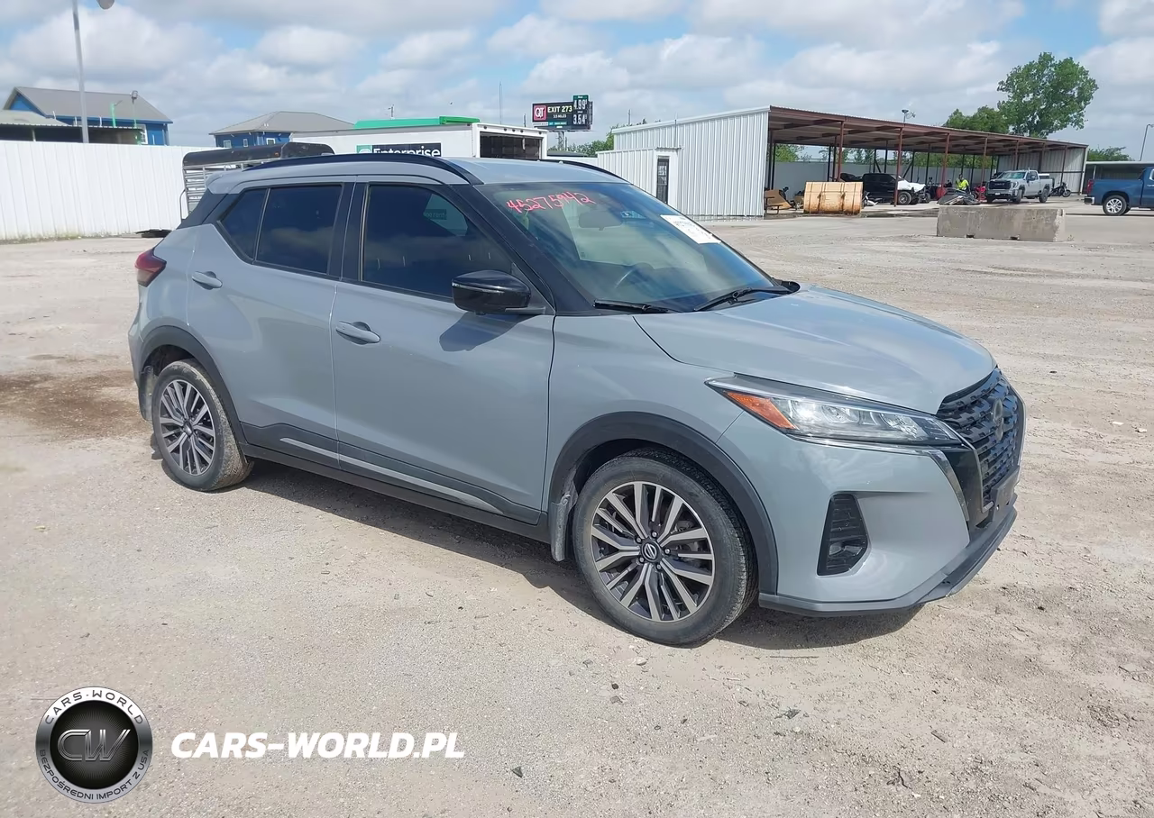 2021 Nissan Kicks Sr Xtronic Cvt
