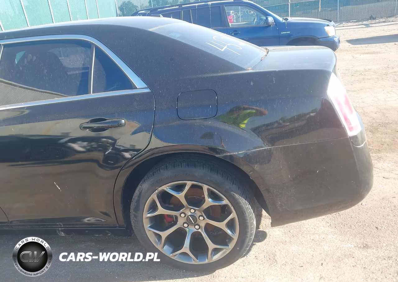 2013 Chrysler 300 300S VIN:2C3CCAGG8DH529344 - 6
