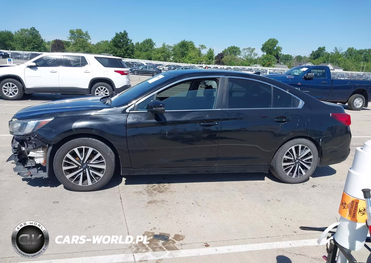 2018 Subaru Legacy 2.5I Premium VIN:4S3BNAF68J3023568 - 14