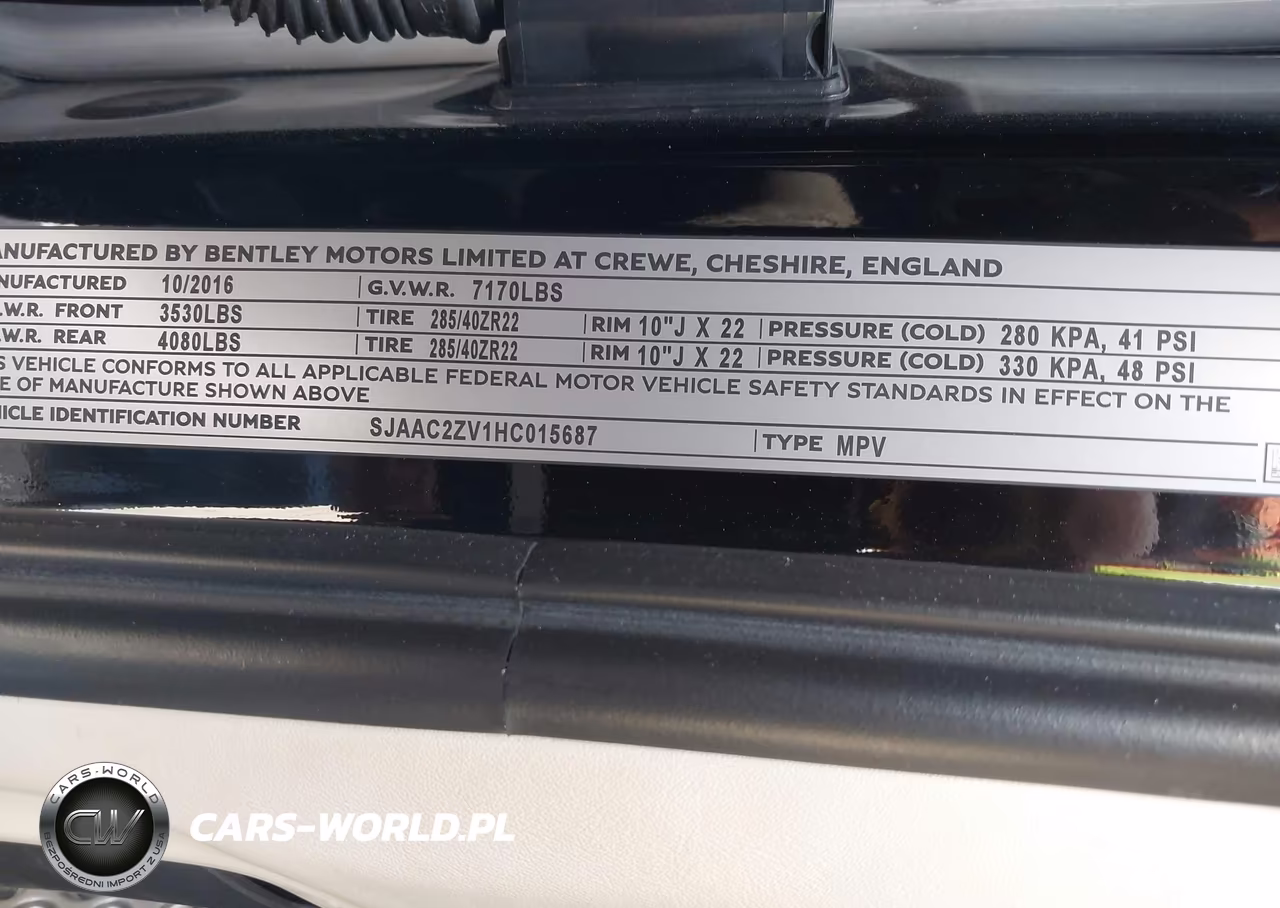 2017 Bentley Bentayga W12-W12 First Edition VIN:SJAAC2ZV1HC015687 - 9