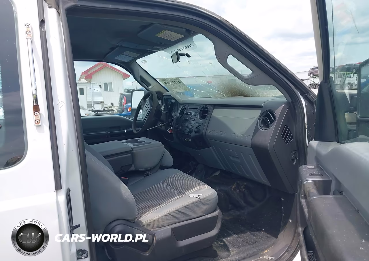 2012 Ford F-350 With Service Body VIN:1FD7X3B68CEC77334 - 5