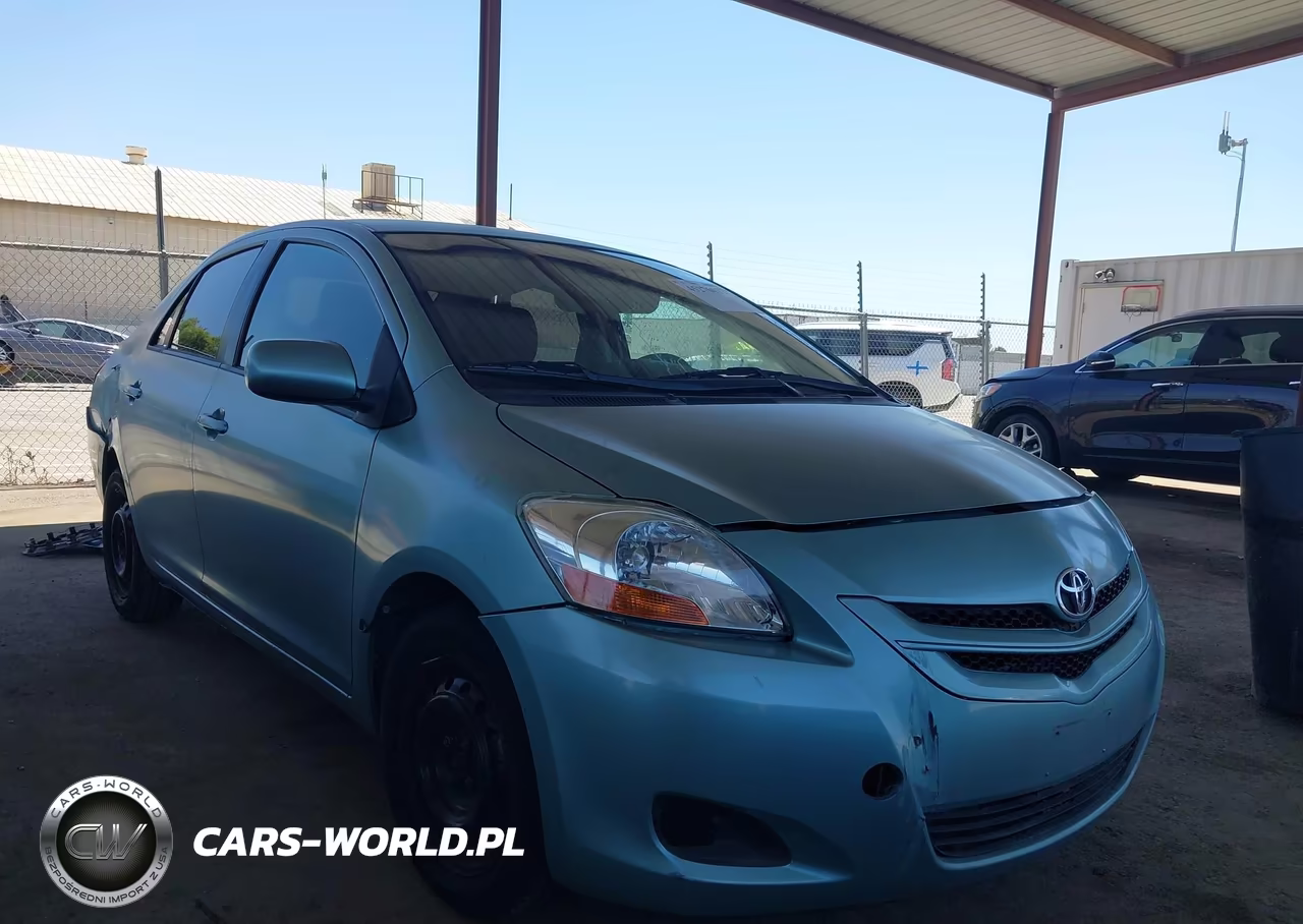 2008 Toyota Yaris – zdjęcie 1 z 17