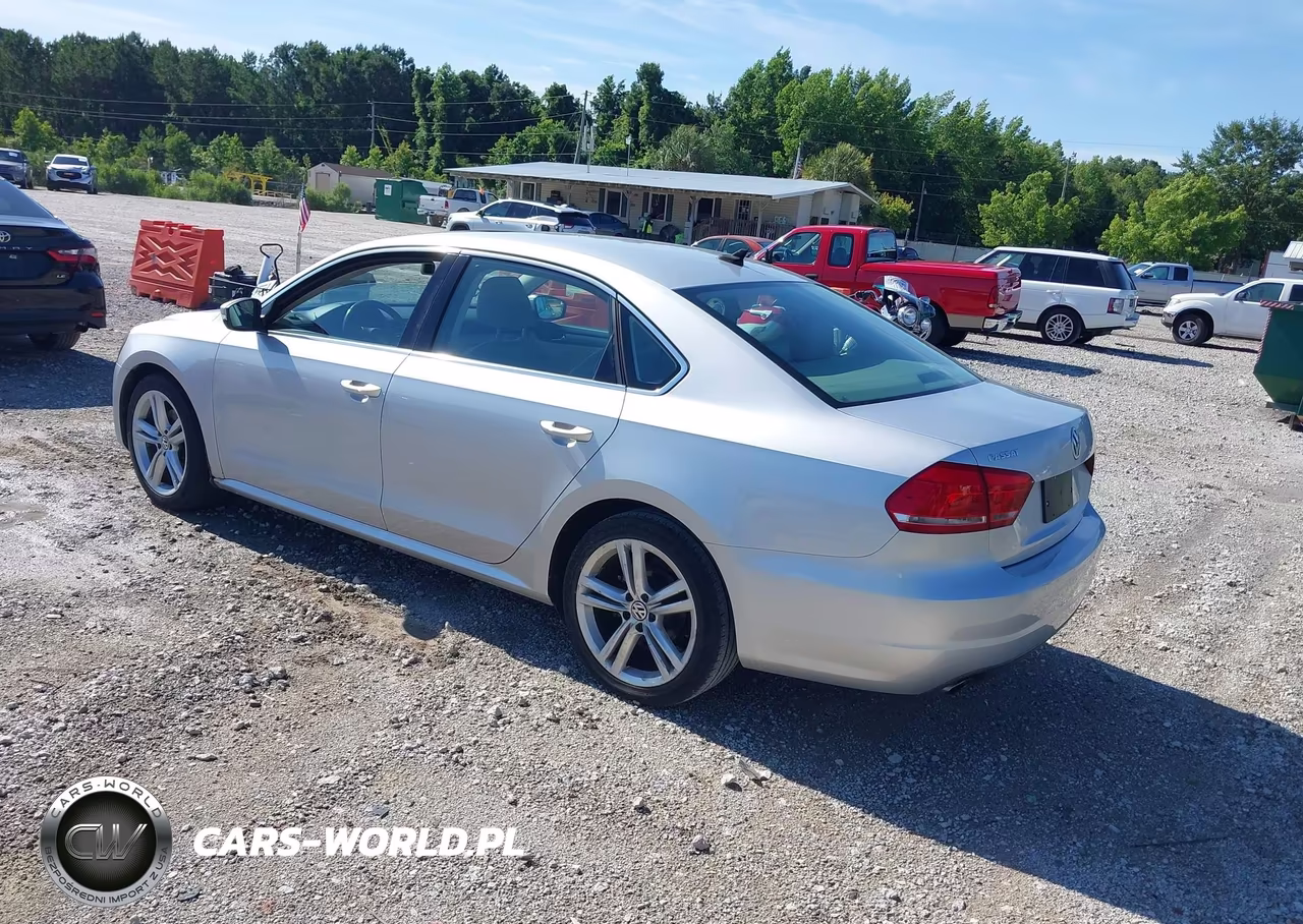 2014 Volkswagen Passat 3.6L V6 Se VIN:1VWBM7A36EC020111 - 3