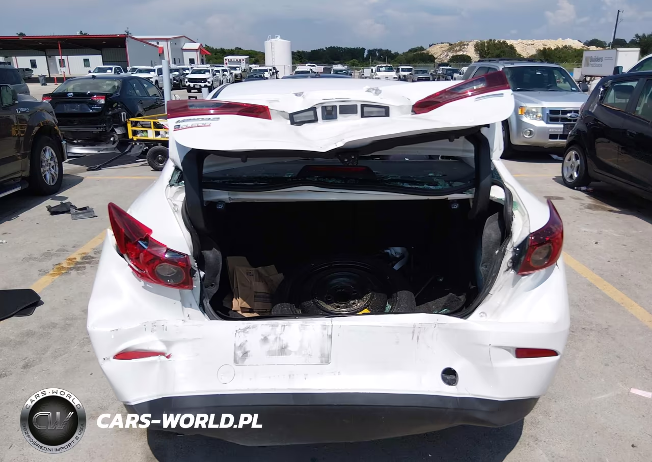 2017 Mazda Mazda3 Sport VIN:3MZBN1U77HM105776 - 16