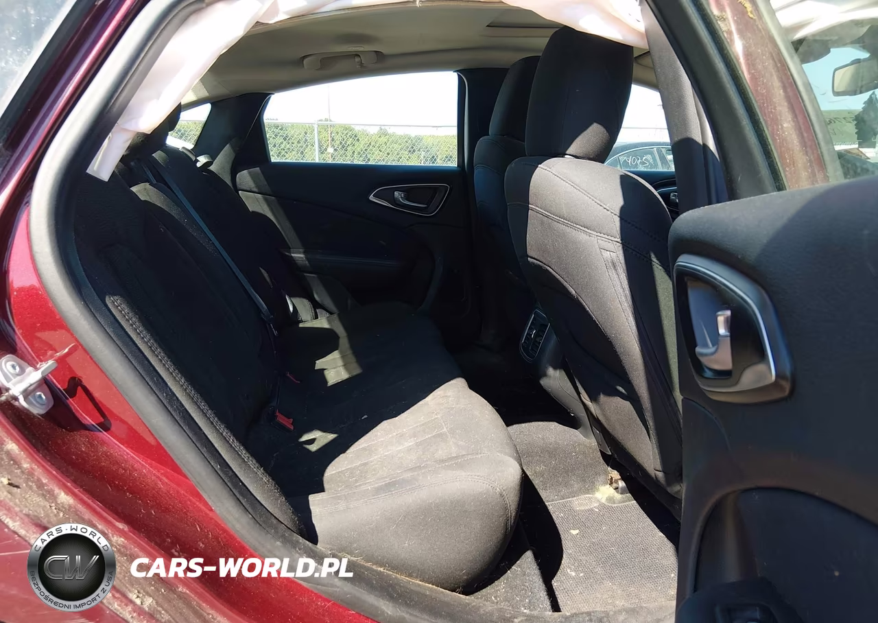 2016 Chrysler 200 Limited VIN:1C3CCCAB4GN156503 - 8