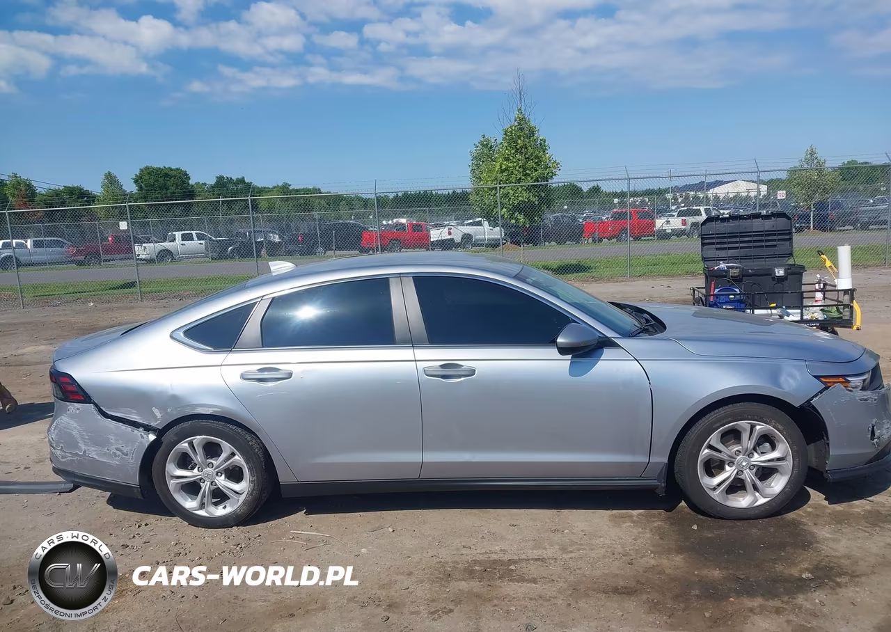 2025 Honda Accord Lx VIN:1HGCY1F26SA047617 - 12
