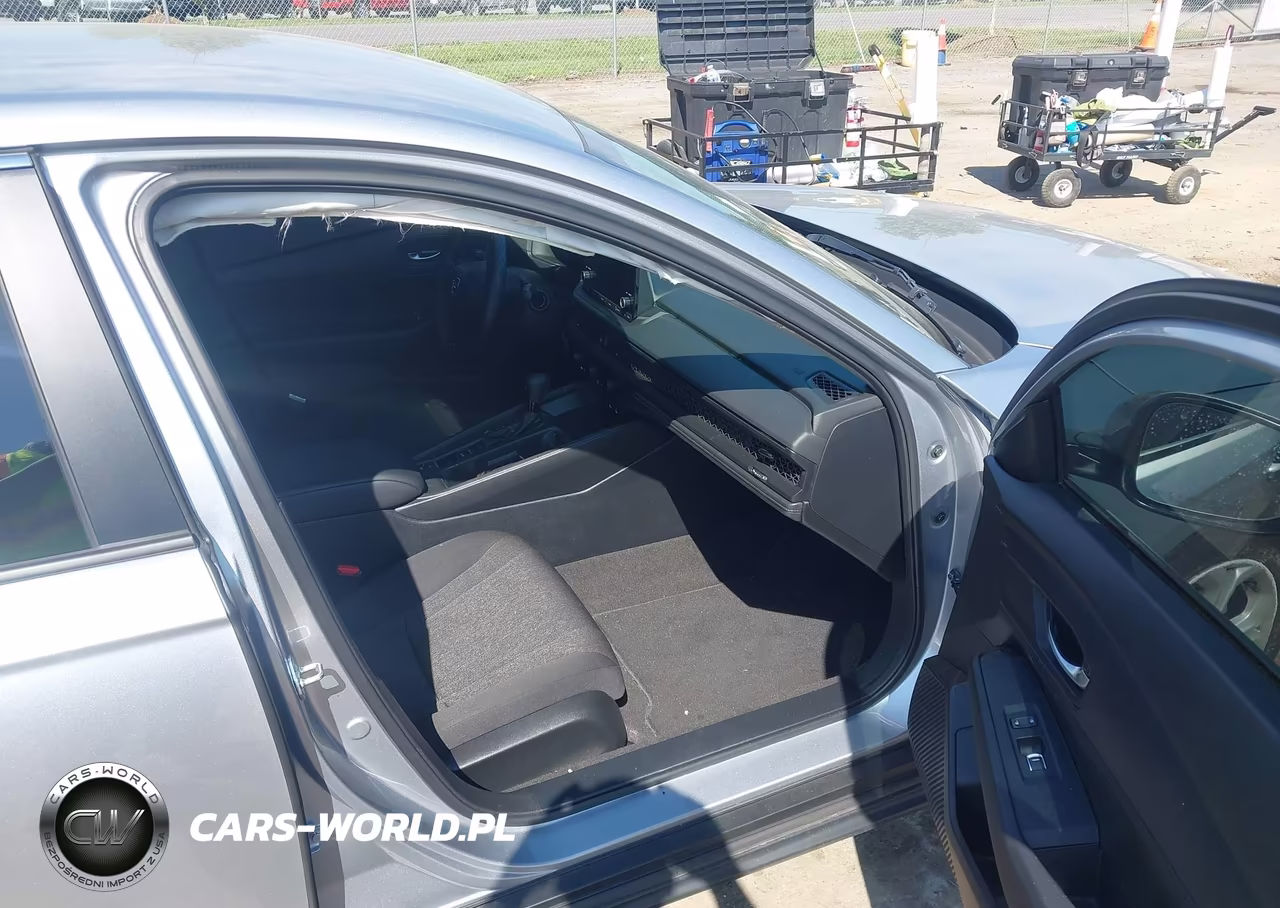 2025 Honda Accord Lx VIN:1HGCY1F26SA047617 - 5