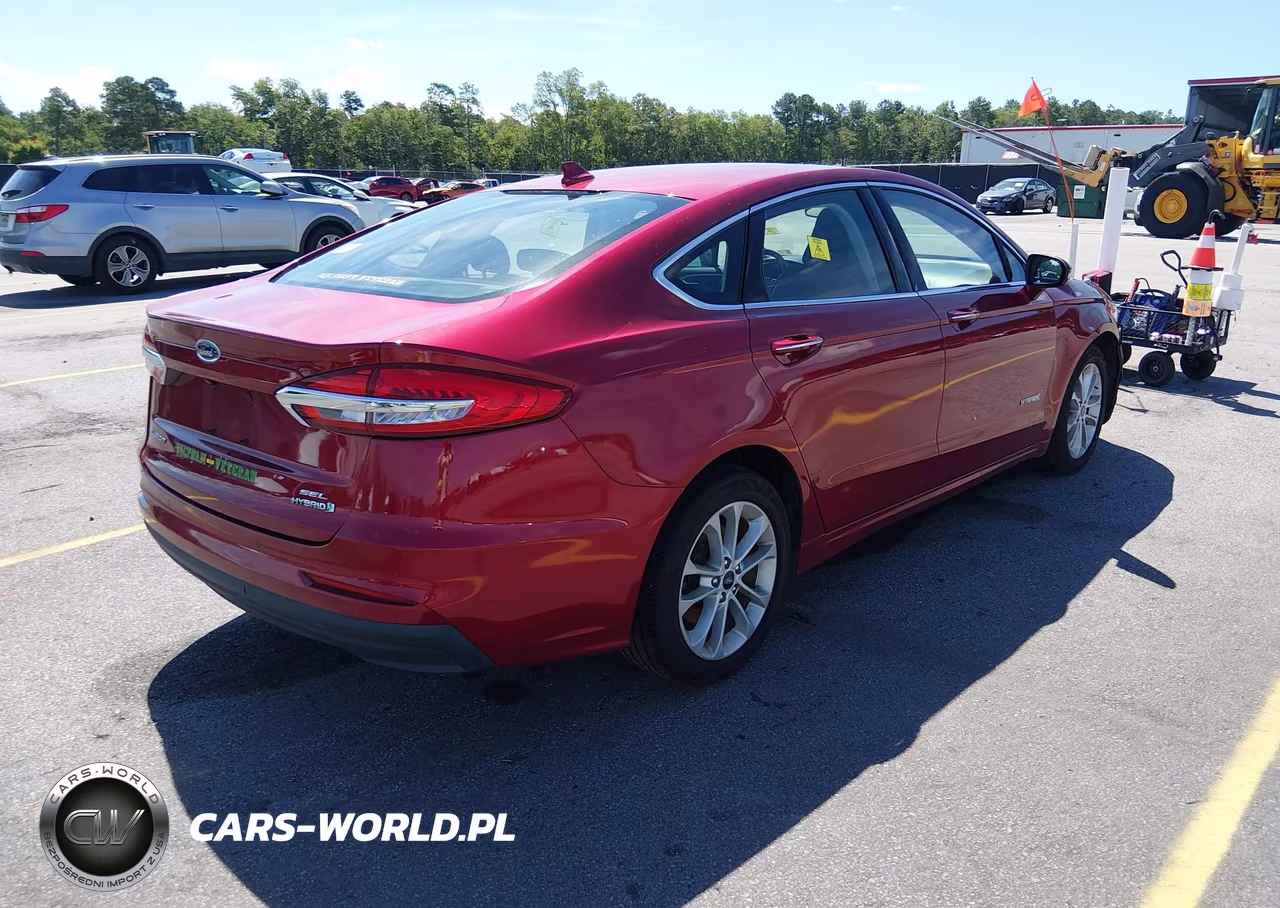 2019 Ford Fusion Hybrid Sel VIN:3FA6P0MU4KR157980 - 4