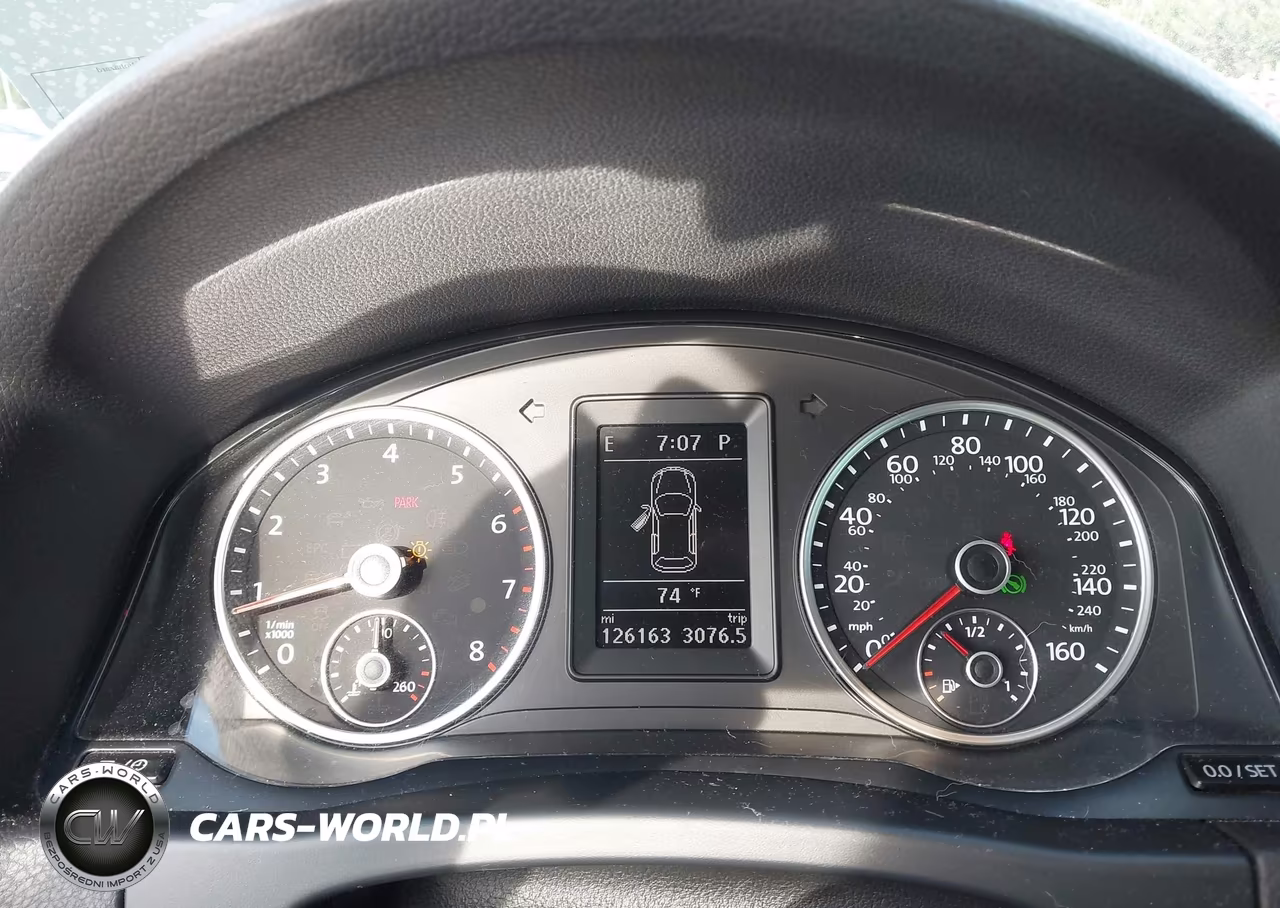 2016 Volkswagen Tiguan R-Line VIN:WVGAV7AXXGW082722 - 7