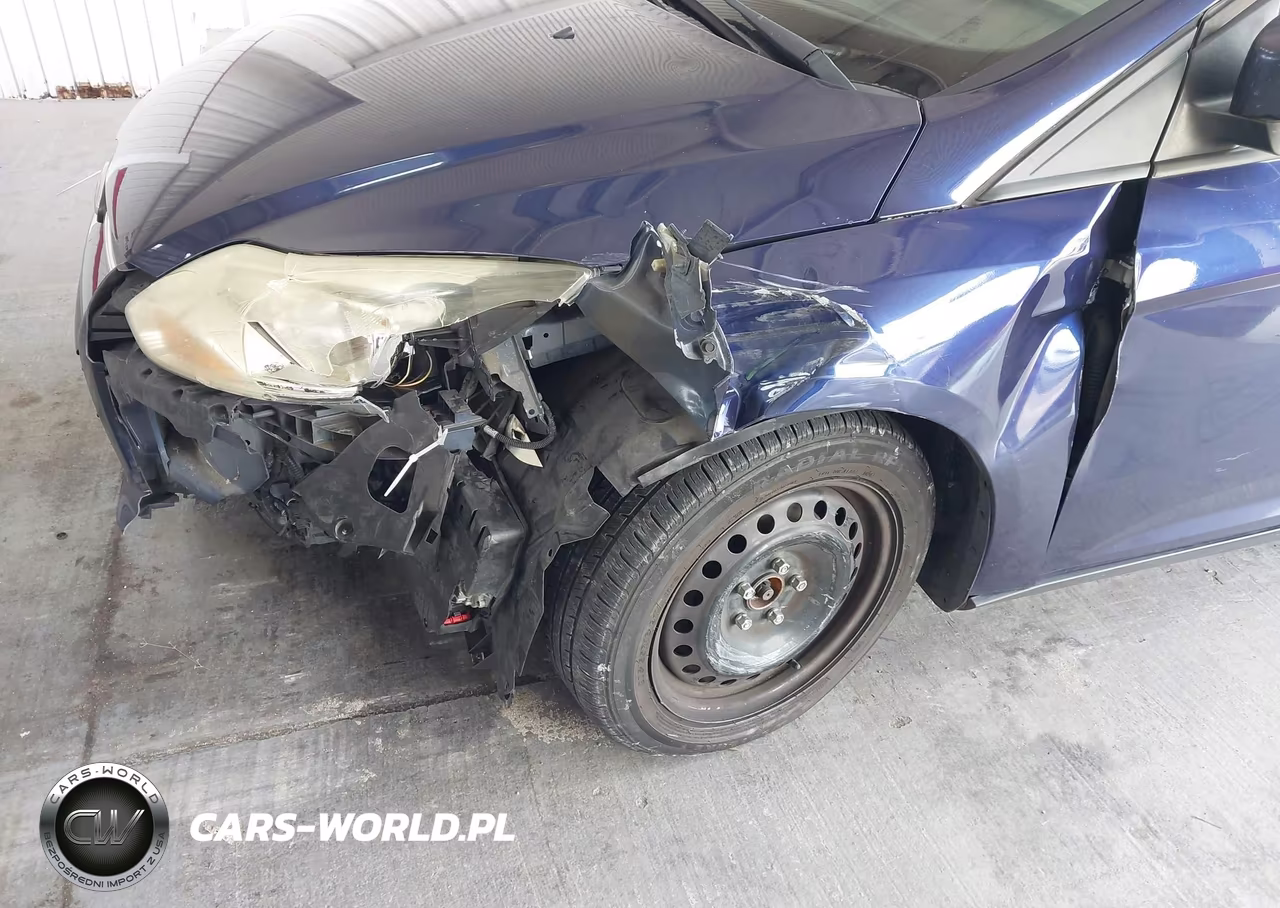 2012 Ford Focus Se VIN:1FAHP3F28CL148401 - 6