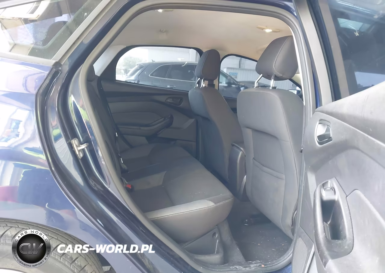 2012 Ford Focus Se VIN:1FAHP3F28CL148401 - 8