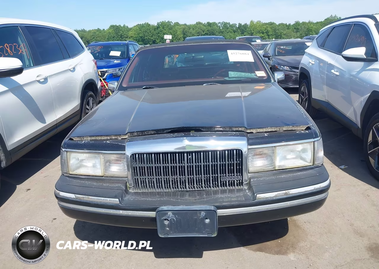 1994 Lincoln Town Car Signature-Tournament VIN:1LNLM82W5RY640605 - 12