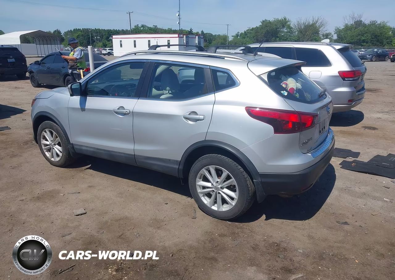 2018 Nissan Rogue Sport Sv VIN:JN1BJ1CR9JW204691 - 3